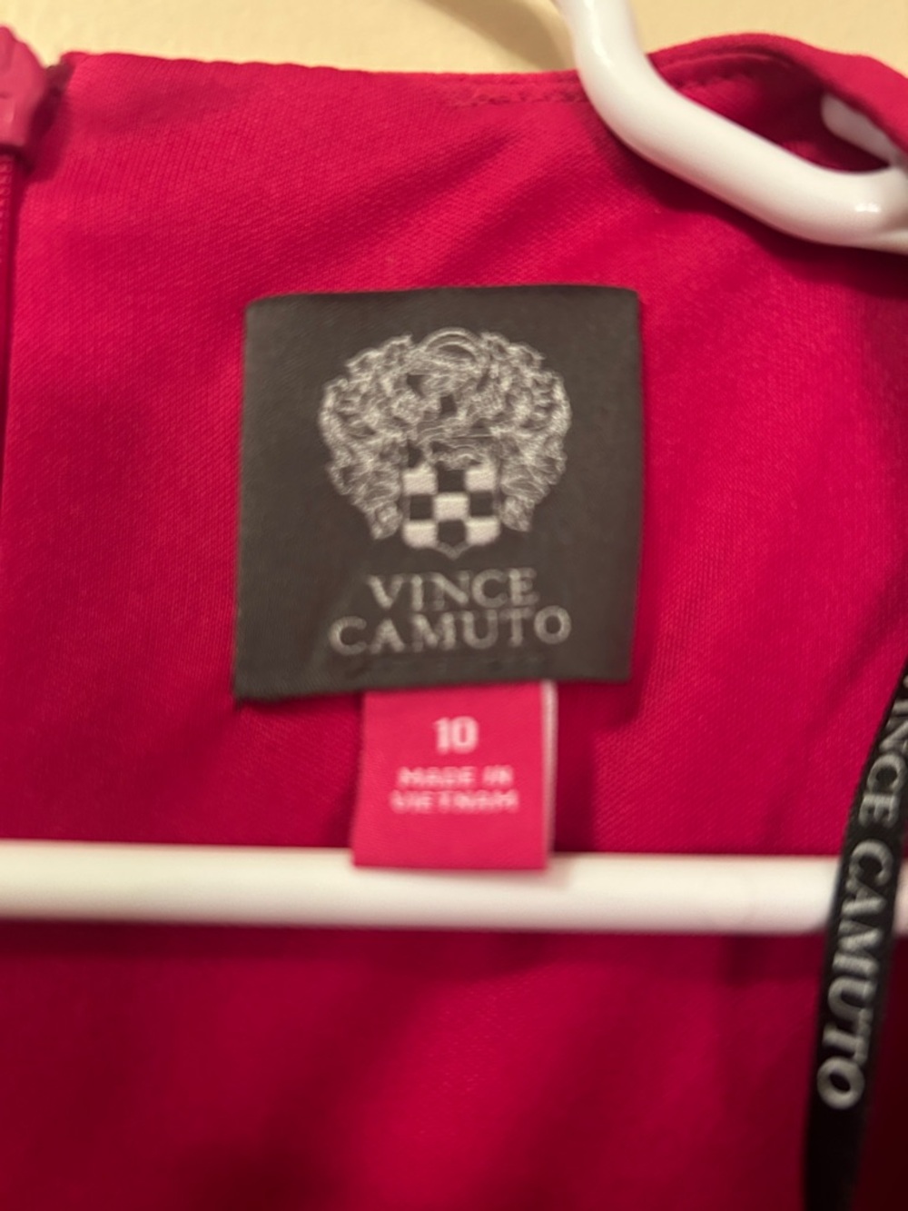 Vince Camuto Raspberry Ruffle-Trim Mini Dress Size 10 - Picture 3 of 3